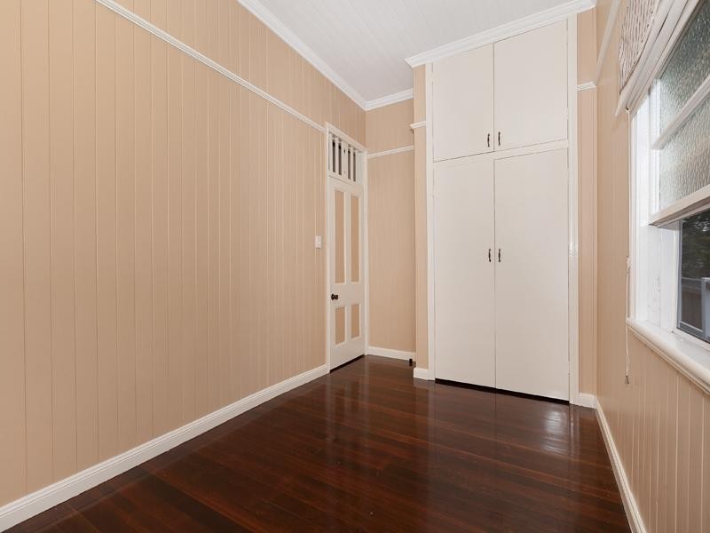 38 Graceville Avenue, Graceville QLD 4075