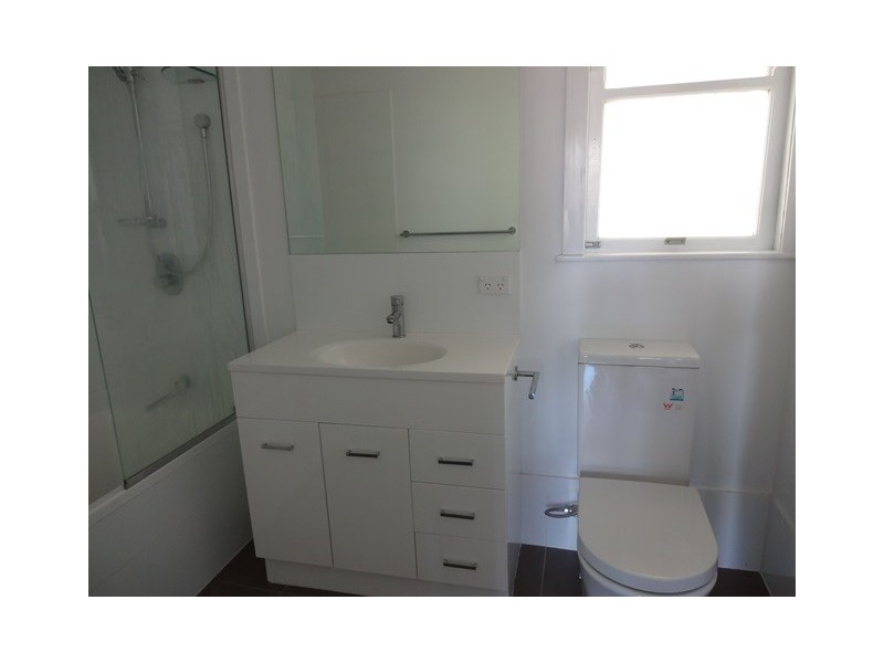 166 Verney Road East, Graceville QLD 4075