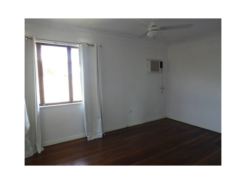 166 Verney Road East, Graceville QLD 4075