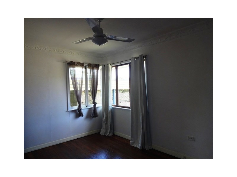 166 Verney Road East, Graceville QLD 4075