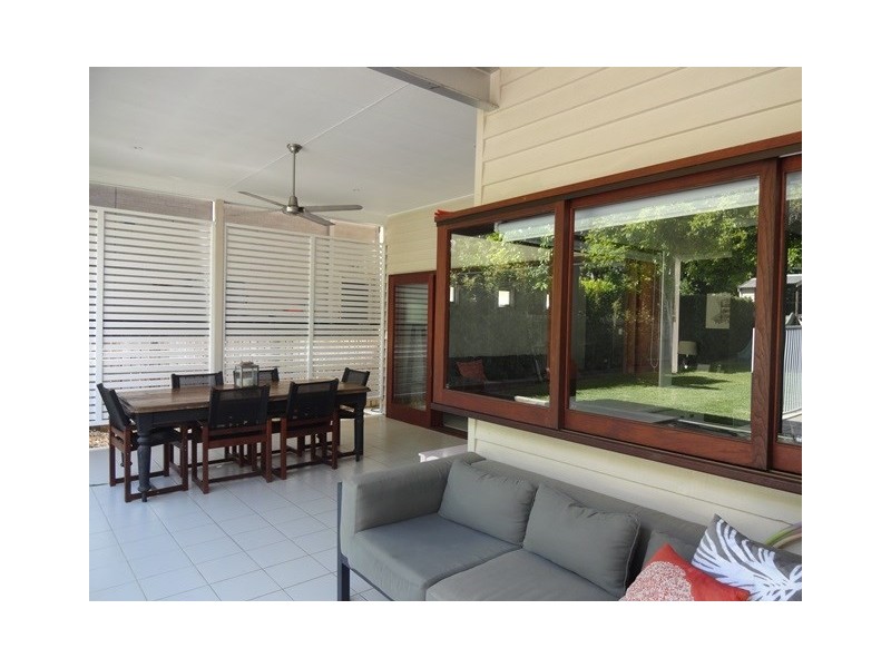 19 Collins Street, Corinda QLD 4075