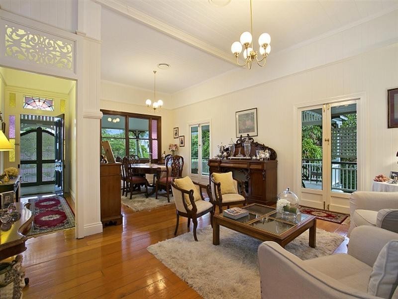 60 Verney Road West, Graceville QLD 4075