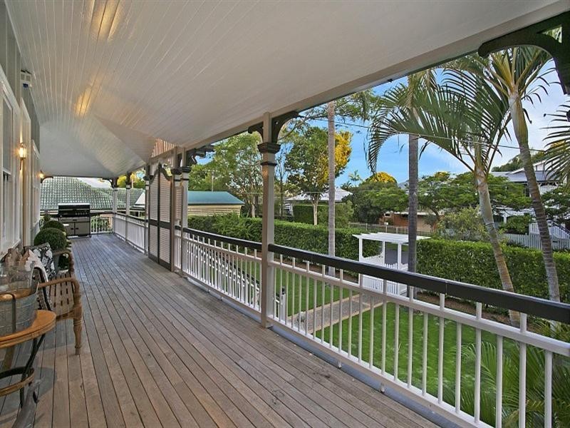 60 Verney Road West, Graceville QLD 4075