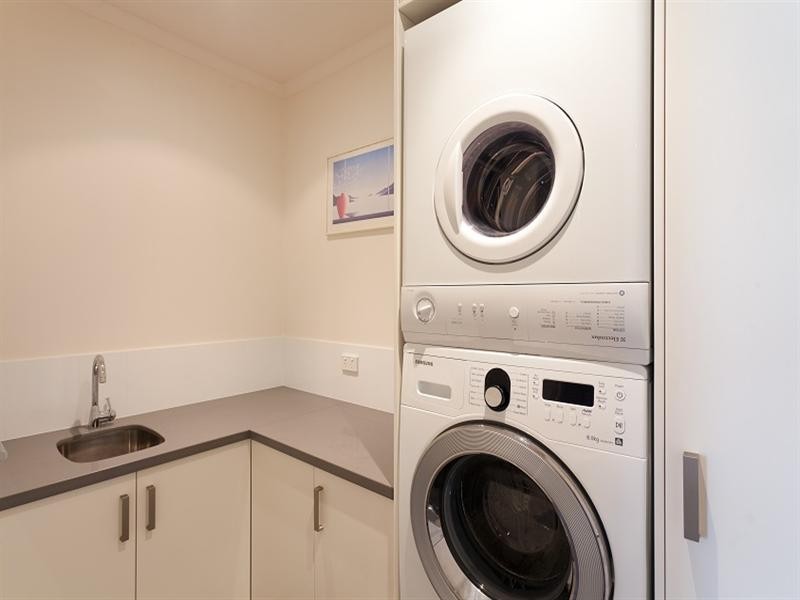 30 Teesdale Street, Corinda QLD 4075