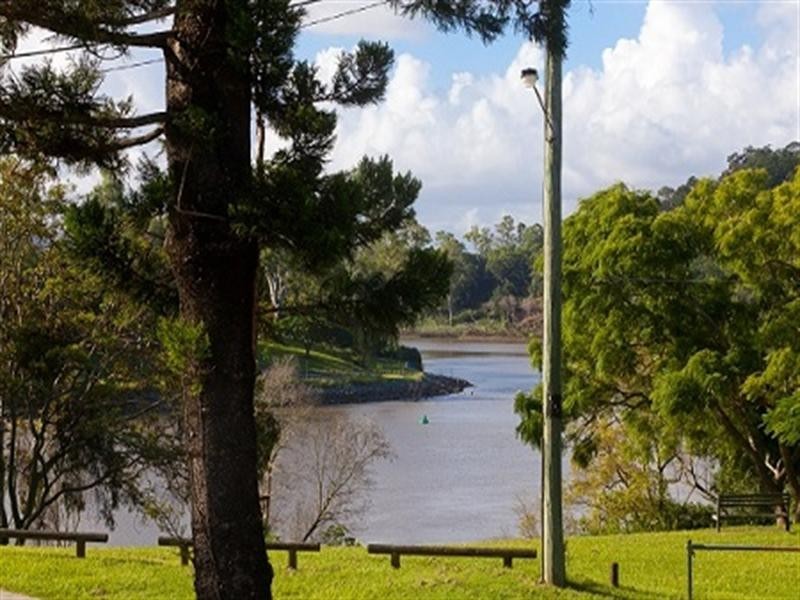 30 Teesdale Street, Corinda QLD 4075