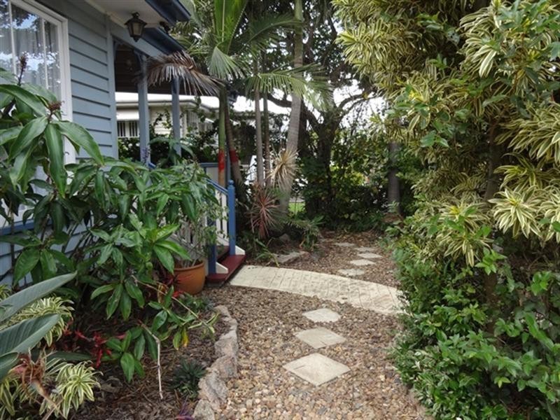 126 Strong Avenue, Graceville QLD 4075