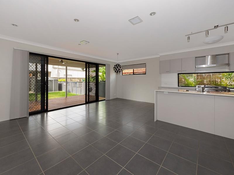 110 Oxley Road, Chelmer QLD 4068