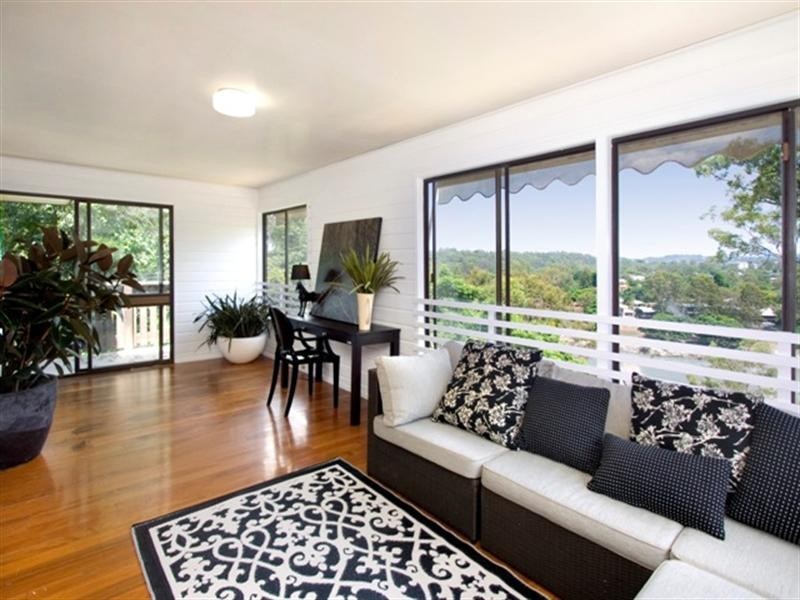 227 Dewar Terrace, Corinda QLD 4075