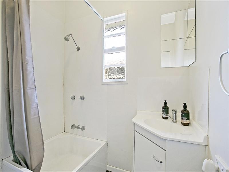 258 Verney Road East, Graceville QLD 4075