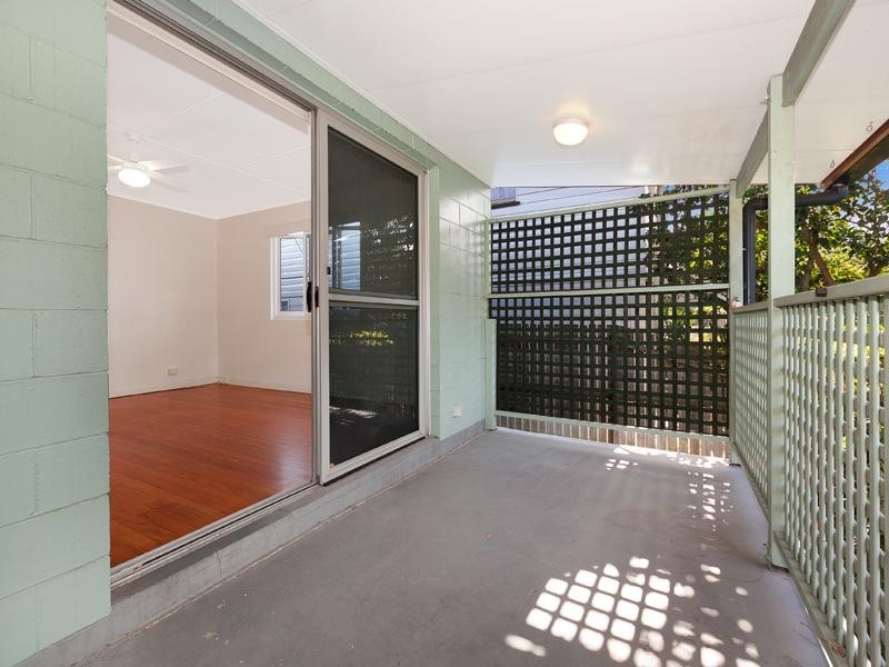 3 Frank Street, Graceville QLD 4075