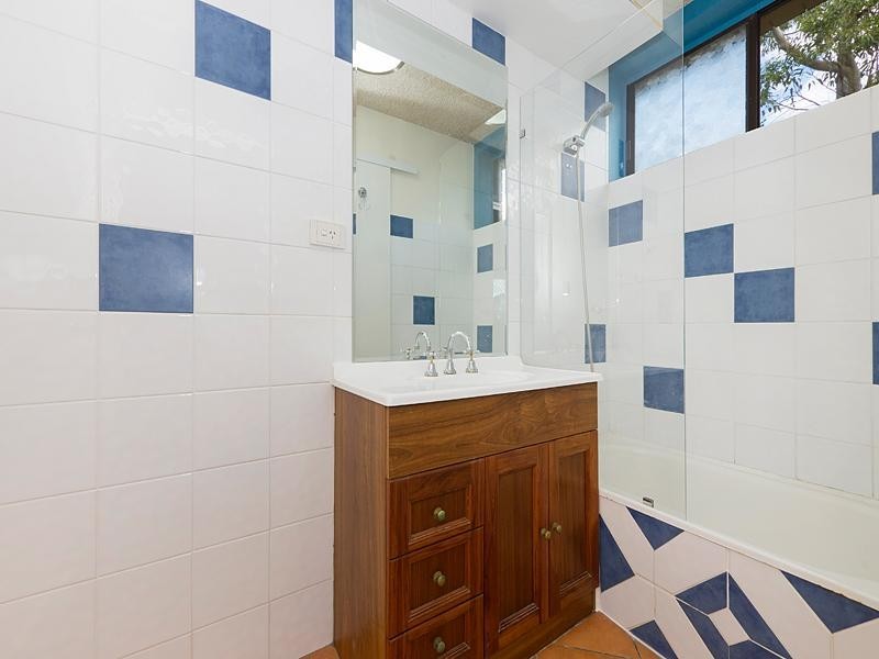 1/17 Kingsford Street, Auchenflower QLD 4066