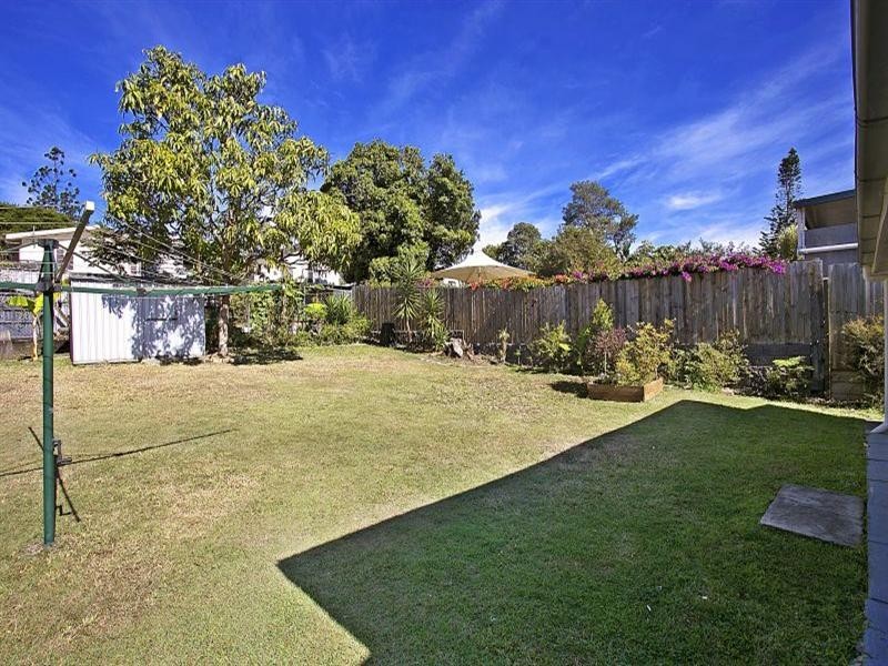 37 Lawson Street, Oxley QLD 4075