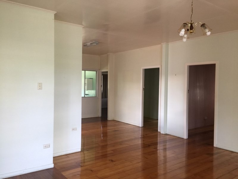 31 Central Avenue, Sherwood QLD 4075