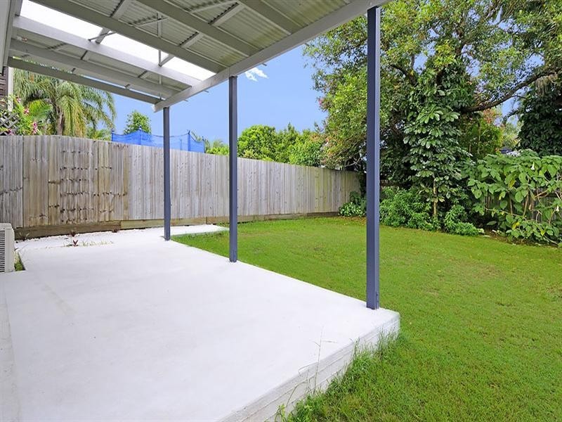 82 Thomas Street, Sherwood QLD 4075