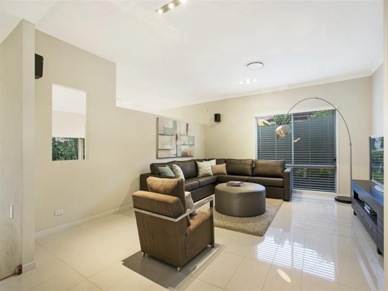 39 Lance Street, Sherwood QLD 4075