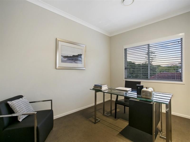 39 Lance Street, Sherwood QLD 4075