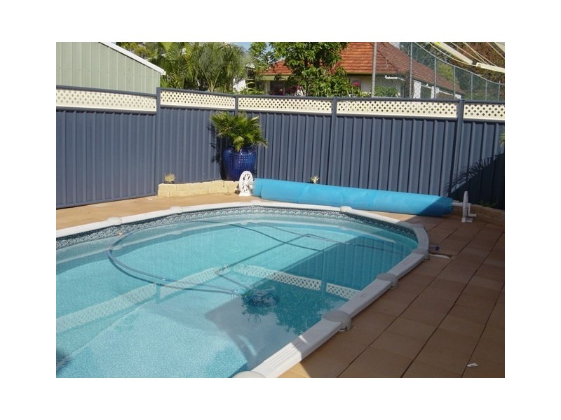 259 Verney Road East, Graceville QLD 4075