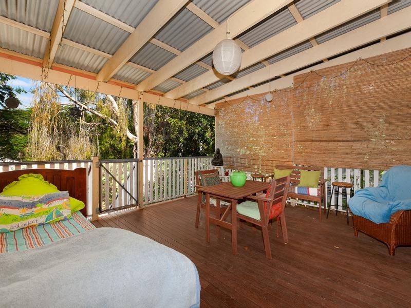 43 Stephenson Street, Oxley QLD 4075