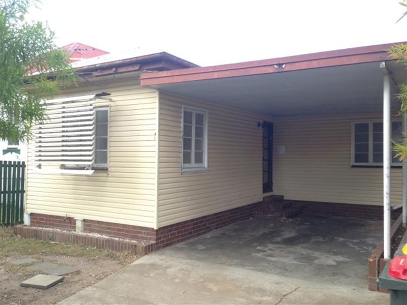 514 Oxley Road, Sherwood QLD 4075