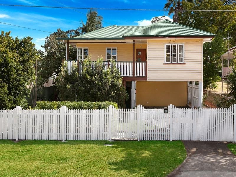 25 Coleman Street, Graceville QLD 4075