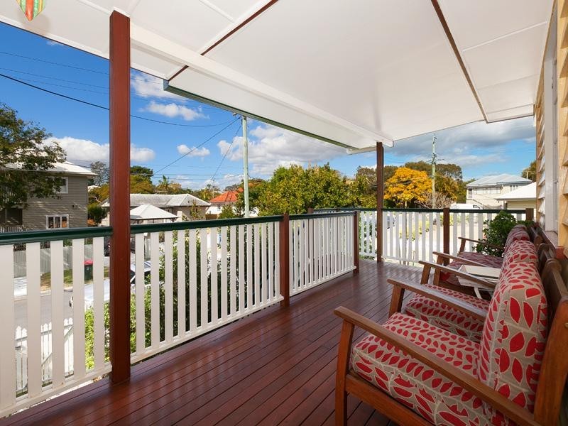 25 Coleman Street, Graceville QLD 4075