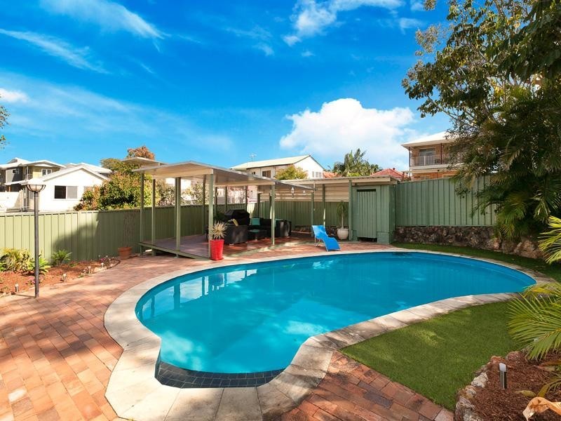 25 Coleman Street, Graceville QLD 4075