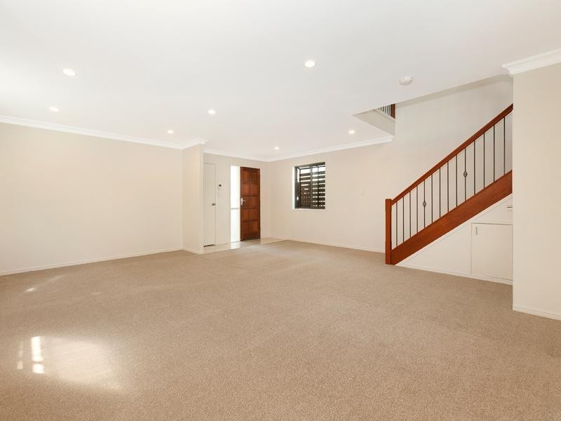 281 Verney Road East, Graceville QLD 4075