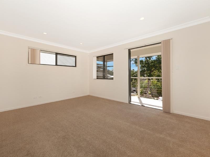 281 Verney Road East, Graceville QLD 4075