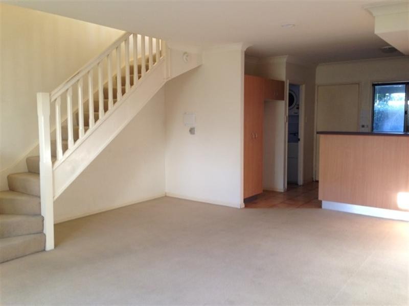 6/20 Thallon, Sherwood QLD 4075