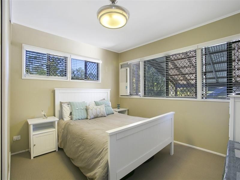 46 Lyon Avenue, Oxley QLD 4075