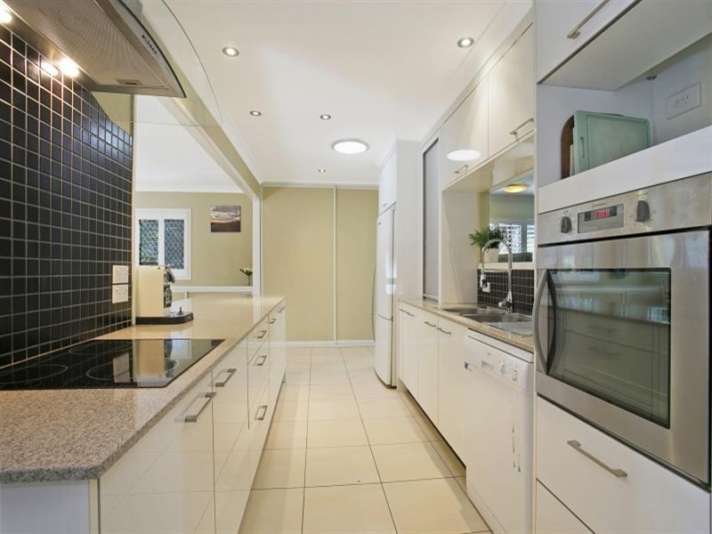 46 Lyon Avenue, Oxley QLD 4075