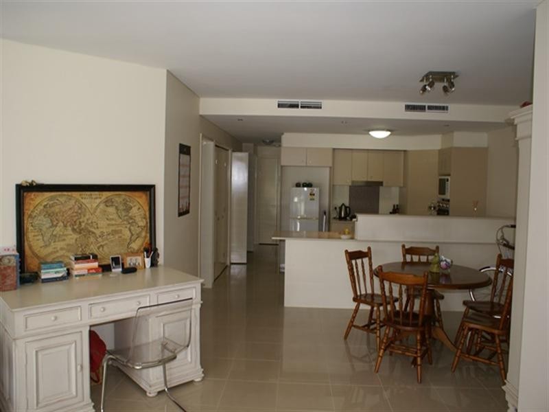 11/327 Verney Road East, Graceville QLD 4075