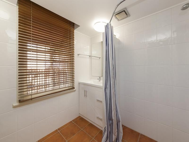 19 Wattle Avenue, Yeerongpilly QLD 4105