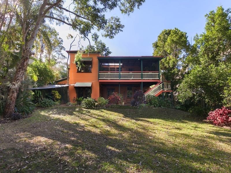 19 Wattle Avenue, Yeerongpilly QLD 4105