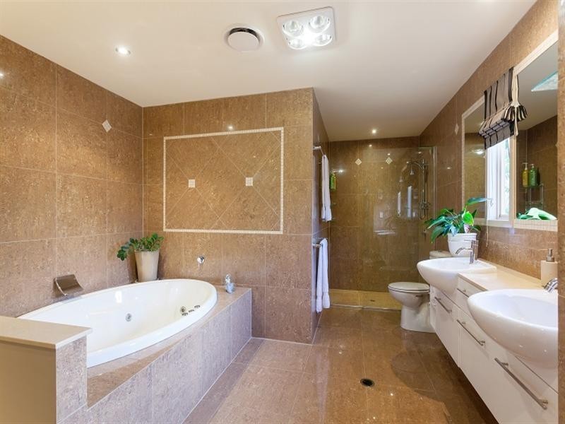 120 Hilda Street, Corinda QLD 4075