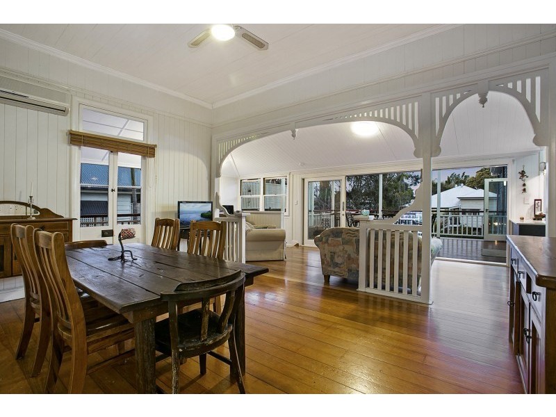 45 Graceville Avenue, Graceville QLD 4075