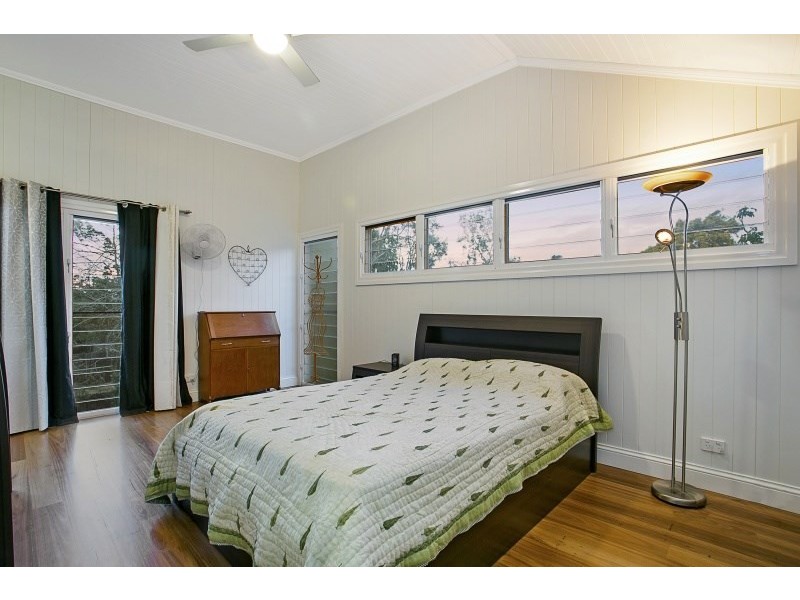 45 Graceville Avenue, Graceville QLD 4075