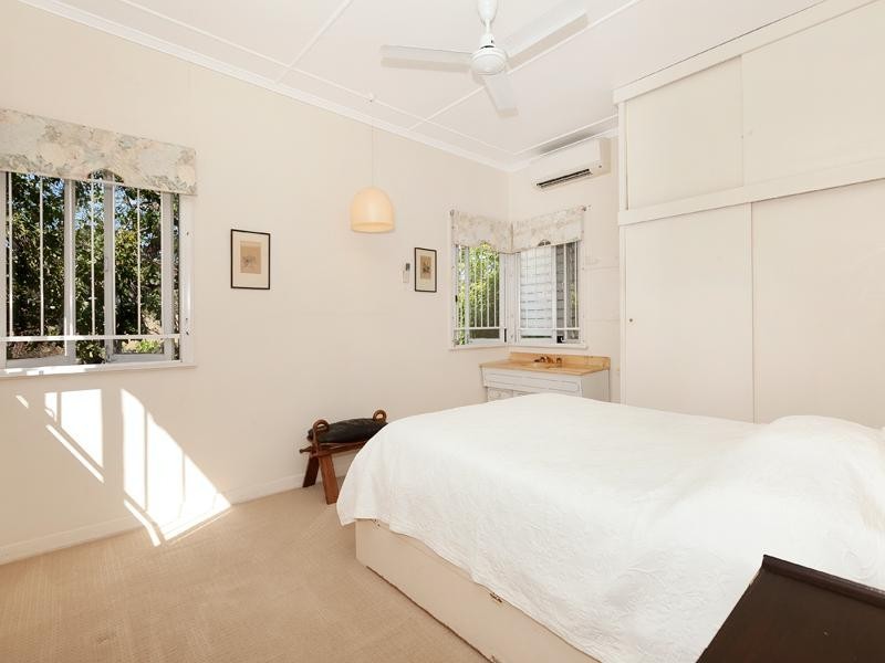 43 Victoria Avenue, Chelmer QLD 4068