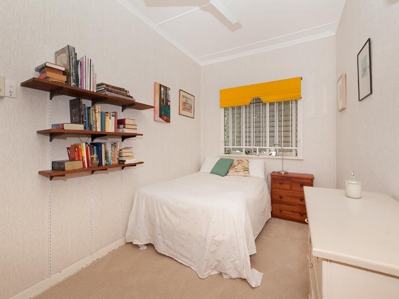 43 Victoria Avenue, Chelmer QLD 4068