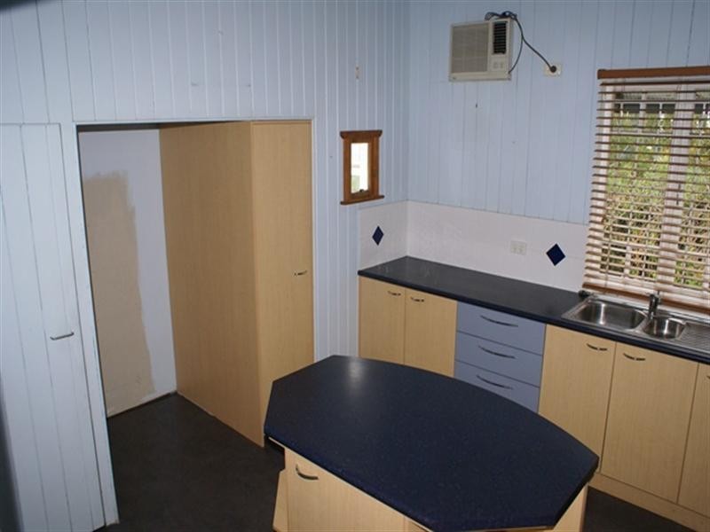 16 Scott Street, Corinda QLD 4075