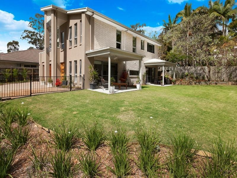 16 Caber Street, Kenmore QLD 4069