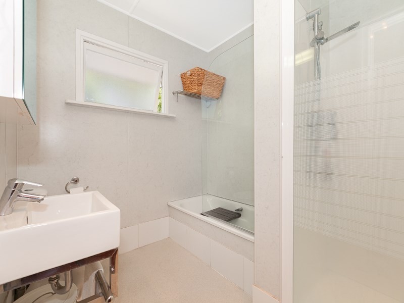 163 Clara Street, Corinda QLD 4075