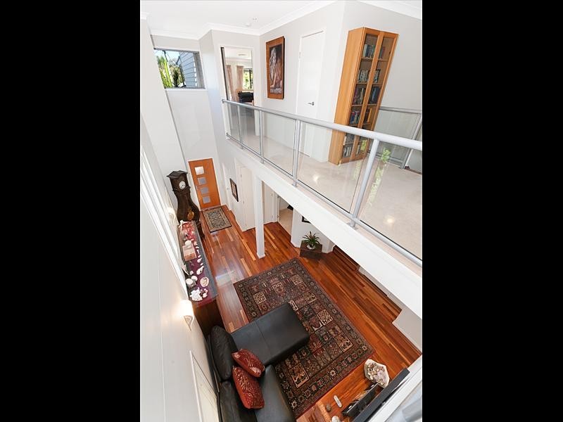 16 Chancellor Street, Sherwood QLD 4075