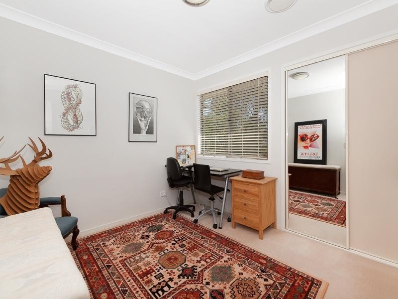 16 Chancellor Street, Sherwood QLD 4075