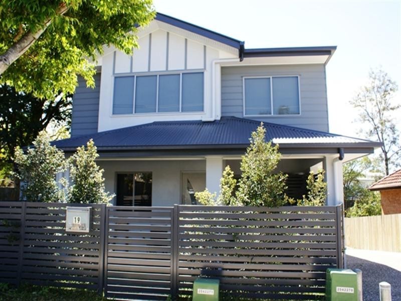 19 Skew Street, Sherwood QLD 4075