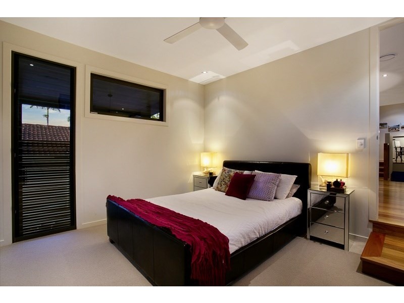 35 Rome Street North, Yeronga QLD 4104