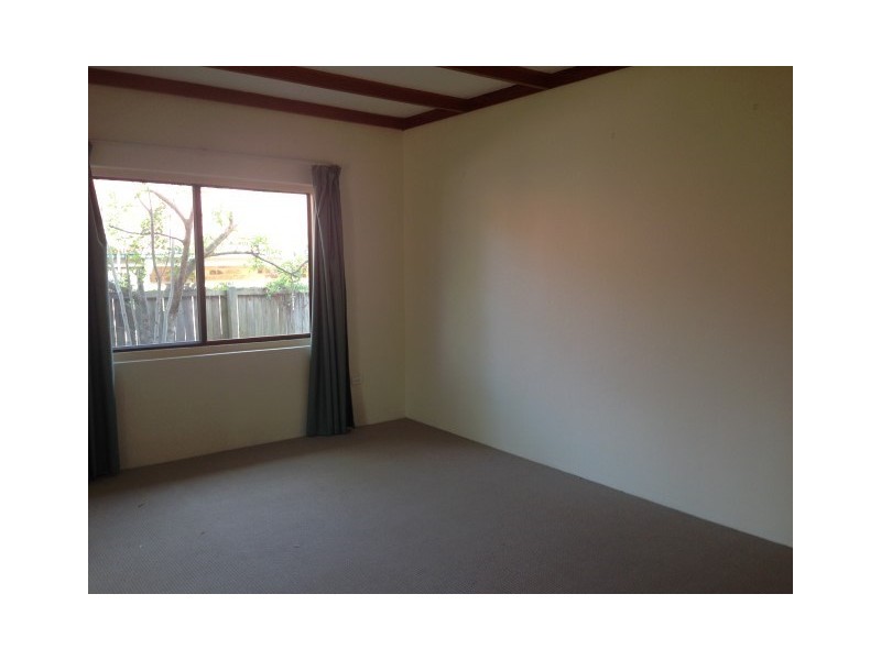 48 Cook Street, Oxley QLD 4075