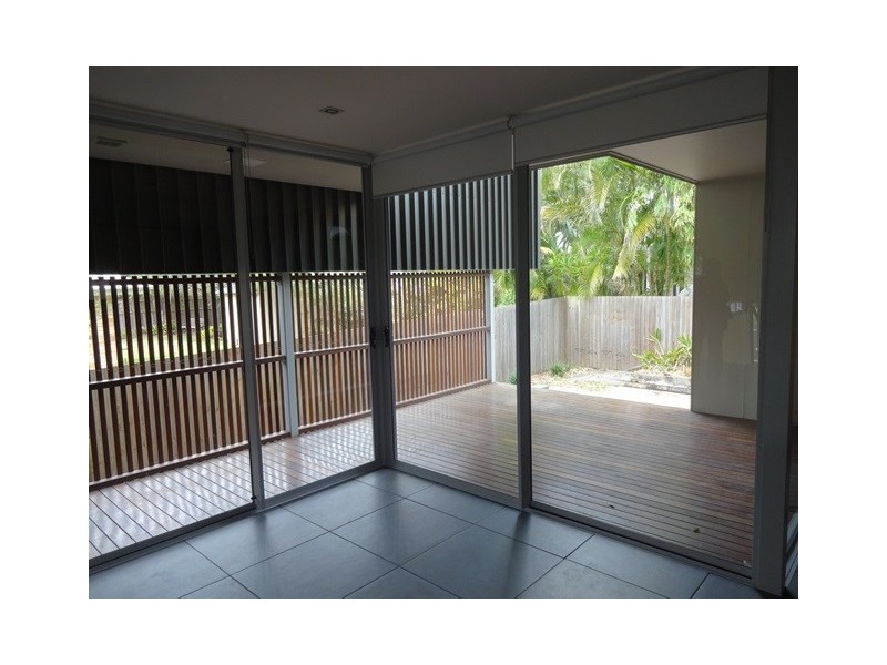 57 White Street, Graceville QLD 4075