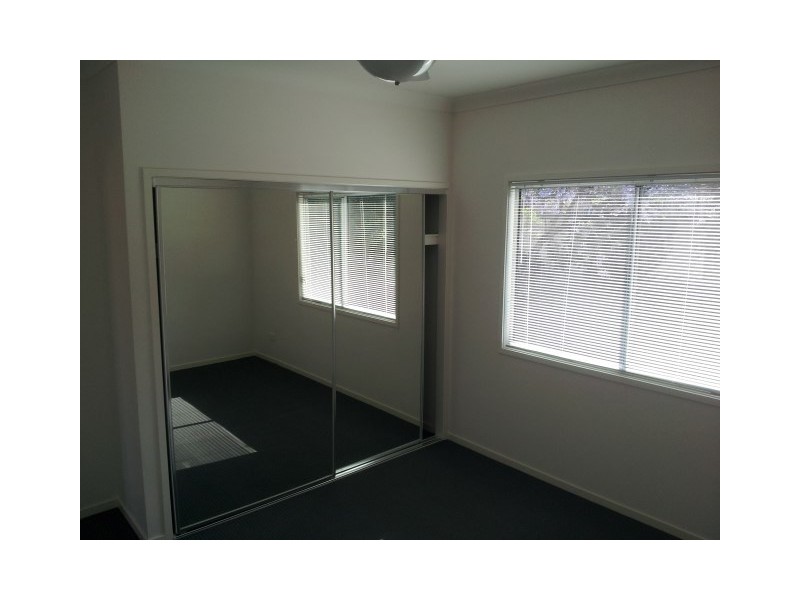 17a Skew Street, Sherwood QLD 4075