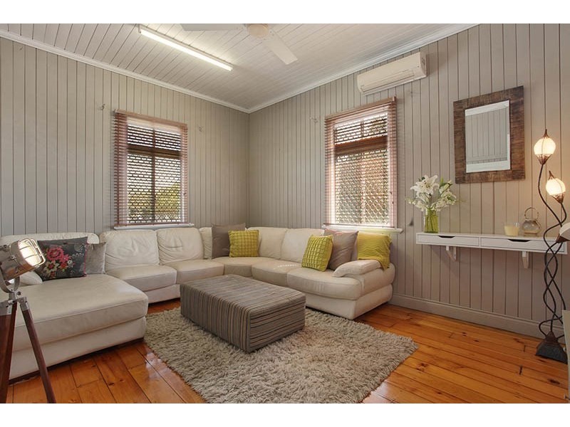 59 Evadne Street, Graceville QLD 4075